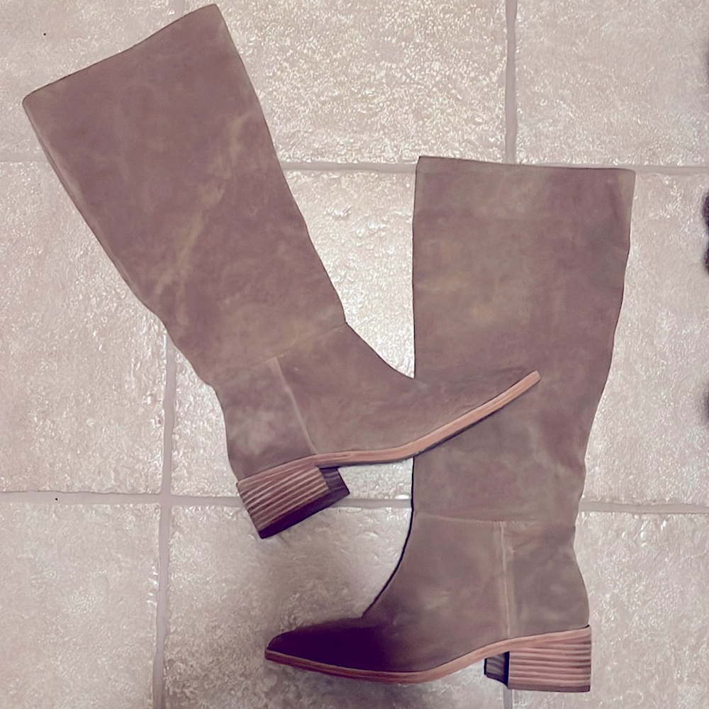 NEW Vince Camuto Beanna Boots